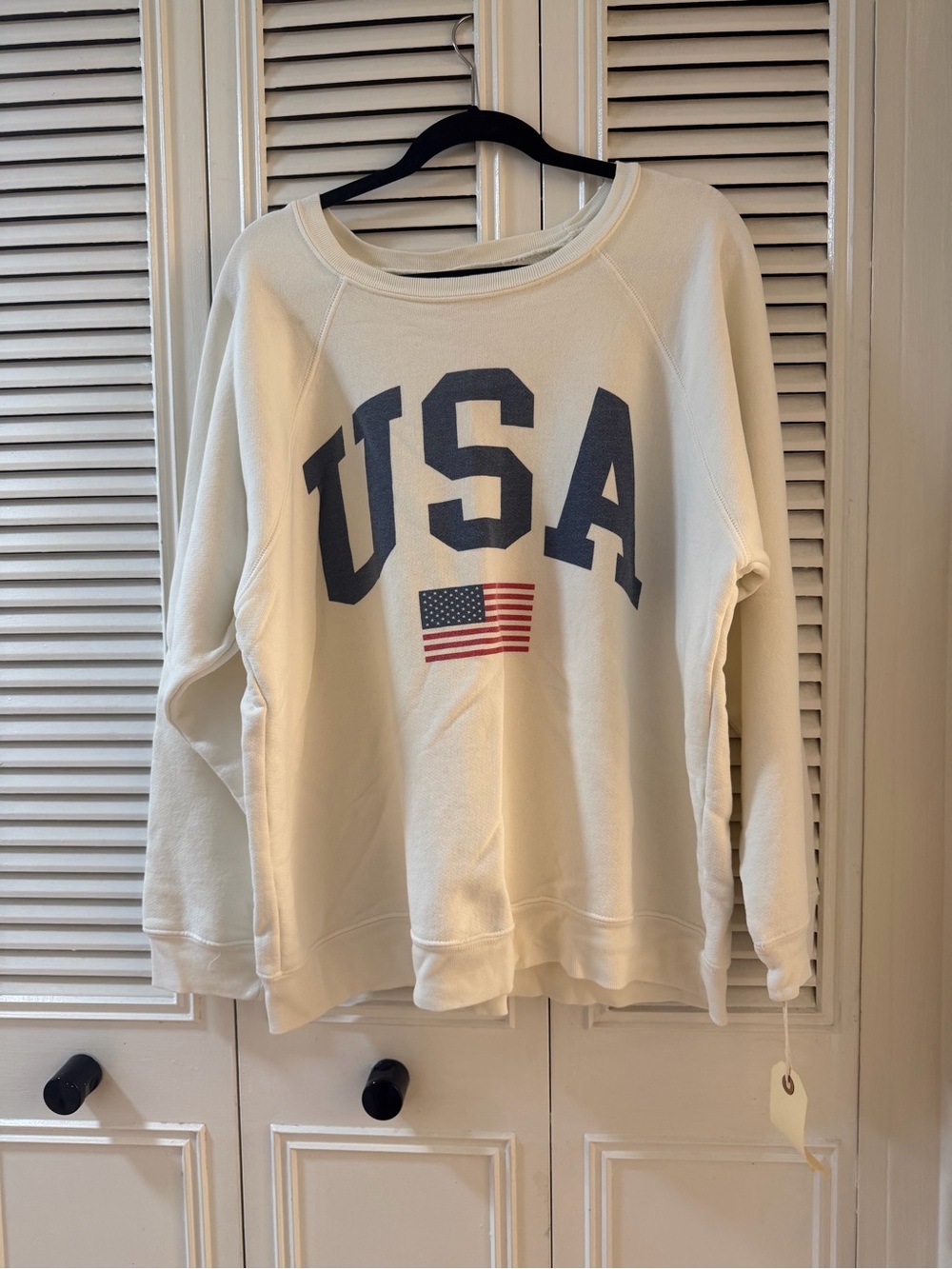Retro Brand Crewneck Sweatshirt USA Graphic - White XL